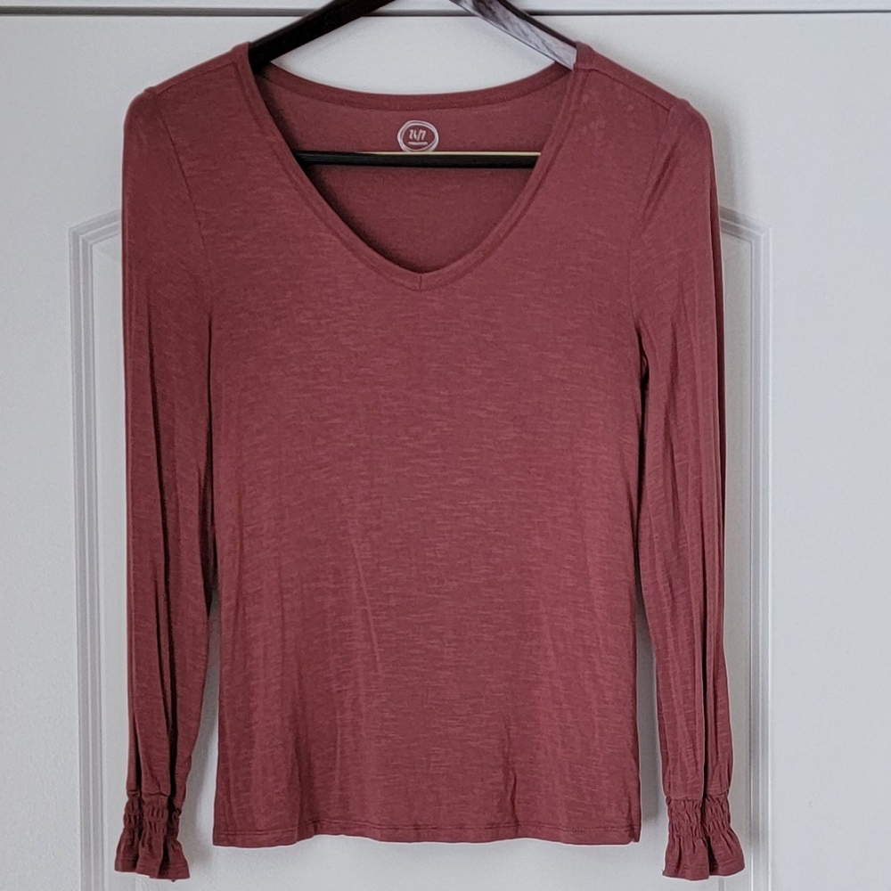 Maurices 24/7 Burnout Top!